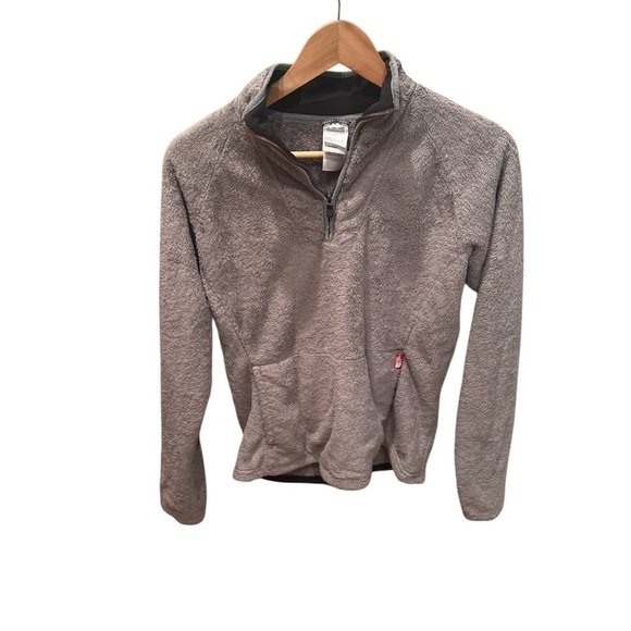 The North Face Jackets & Blazers - The North Face Gray Fleece pullover Jacket
